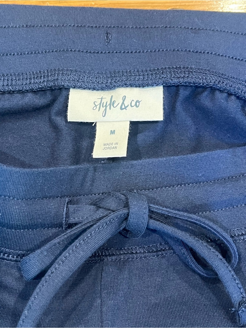 NWOT Style & Co. Classic Navy Blue Pull-On Bermudas with Drawstring and Pockets - Picture 6 of 9